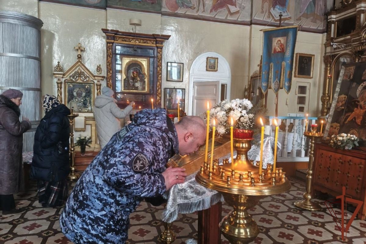 Представители Северо-Западного округа Росгвардии приняли участие в мероприятиях Крещения Господня