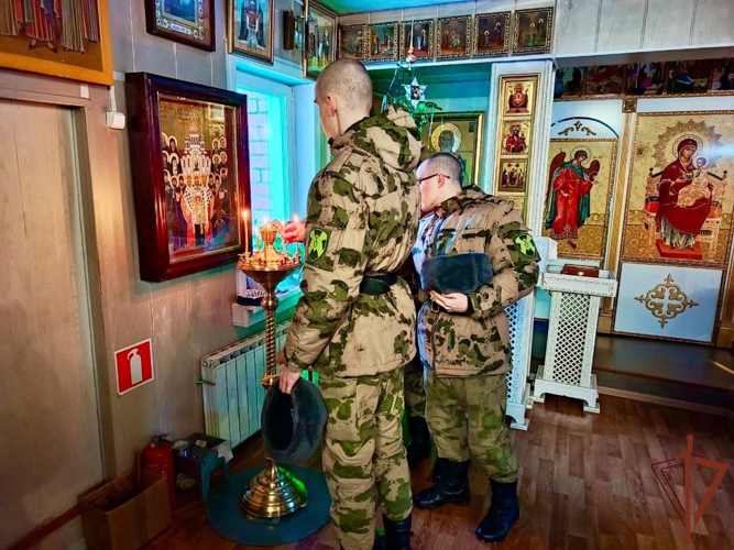 Представители Росгвардии приняли участие в богослужениях в Рождество Христово 