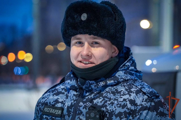 Росгвардейцы обеспечили безопасность матча КХЛ в Санкт-Петербурге