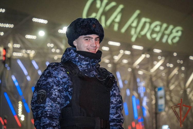 Росгвардейцы обеспечили безопасность матча КХЛ в Санкт-Петербурге