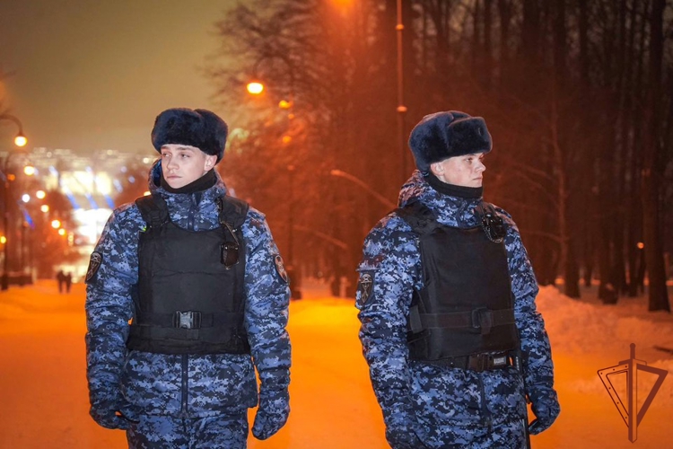 Росгвардейцы обеспечили безопасность матча КХЛ в Санкт-Петербурге