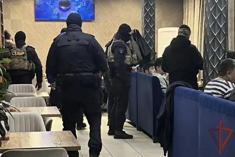 В Новосибирске при содействии спецподразделений Росгвардии прошли миграционные рейды