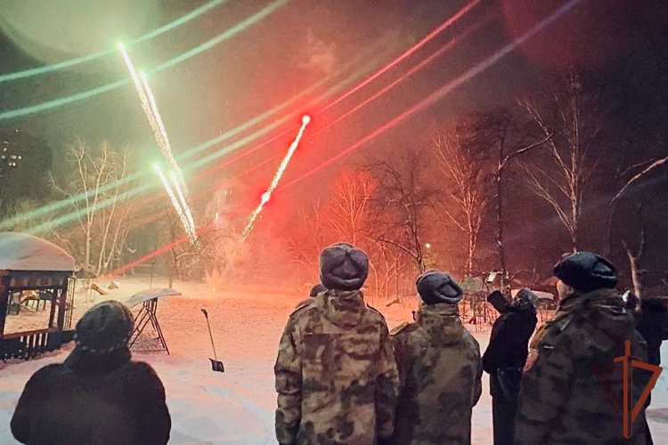 Росгвардейцы подарили праздник воспитанникам Центра помощи детям «Росток» в Томске