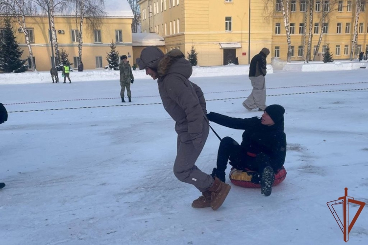 В Сибири сотрудники и военнослужащие Росгвардии провели цикл праздничных спортивных мероприятий