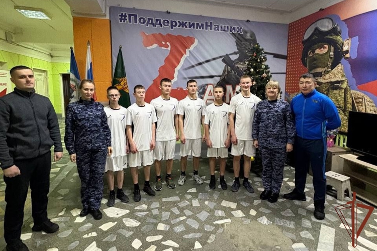 В Сибири сотрудники и военнослужащие Росгвардии провели цикл праздничных спортивных мероприятий
