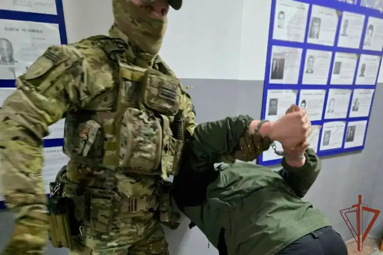 При силовой поддержке спецназа Росгвардии задержан подозреваемый в двойном убийстве в Кузбассе (видео)