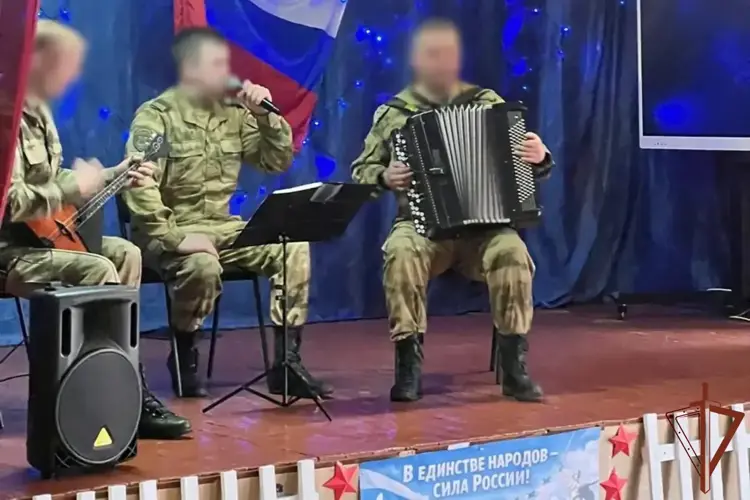 Концертная бригада ансамбля песни и пляски Северо-Западного округа Росгвардии выступила перед росгвардейцами в зоне СВО (видео)