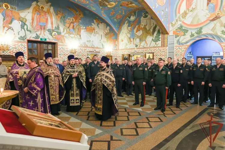 В главном храме Росгвардии состоялось богослужение, посвященное дню войск национальной гвардии