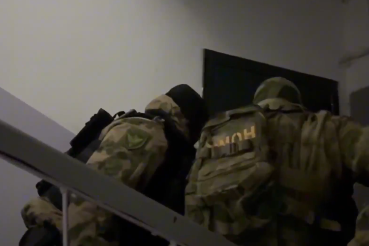 В Приморском крае при содействии спецподразделений Росгвардии пресечена незаконная игорная деятельность (видео)