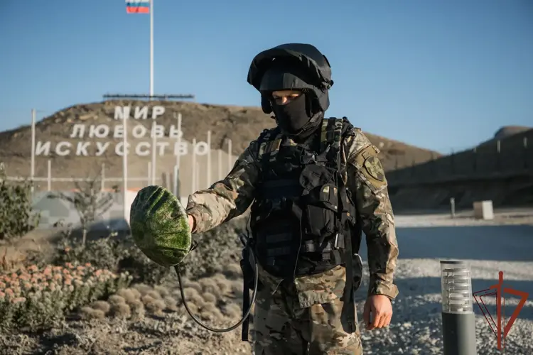 Полуостров Крым – под надежной защитой войск национальной гвардии Российской Федерации