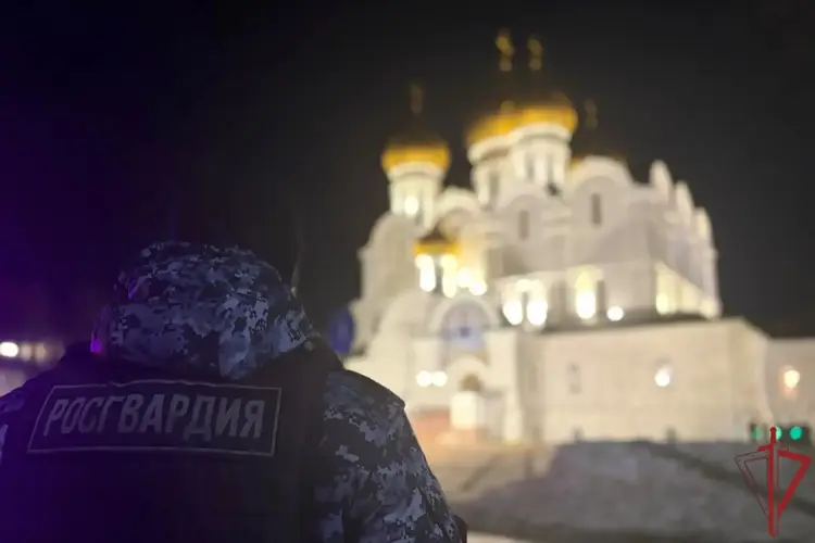 Росгвардия обеспечила охрану общественного порядка во время празднования Пасхи