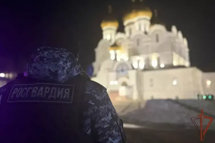 В Центральной России росгвардейцы обеспечили безопасность празднования православного праздника Пасхи