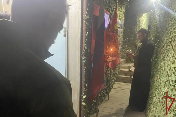 Православный священнослужитель посетил росгвардейцев в зоне СВО (видео)