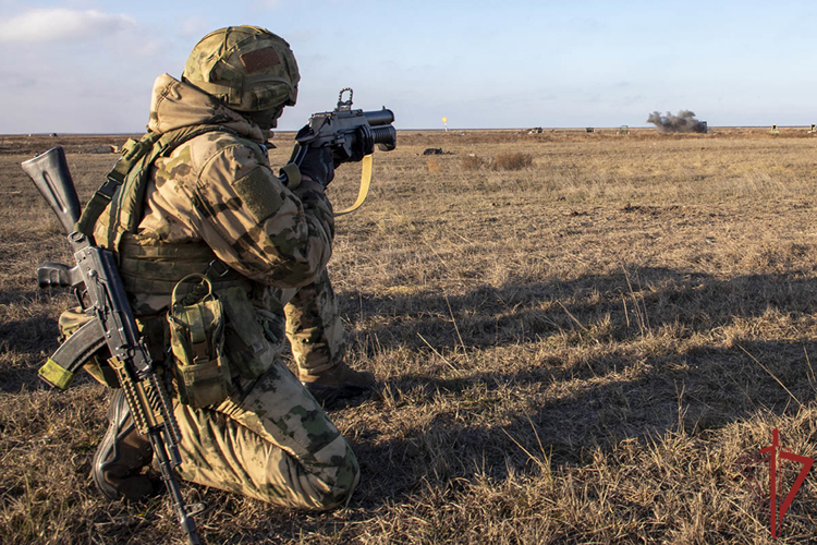 В Херсонской области прошли тренировки подразделений РХБ защиты Росгвардии (видео)