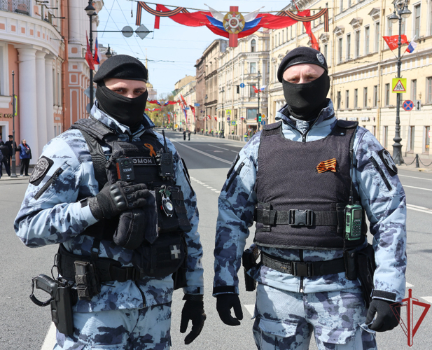 Росгвардия приняла участие в обеспечении общественной безопасности в День Победы