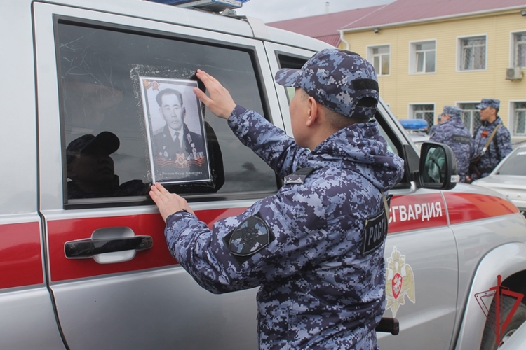 Росгвардия проводит мероприятия в честь 81-й годовщины Победы во всех округах войск национальной гвардии
