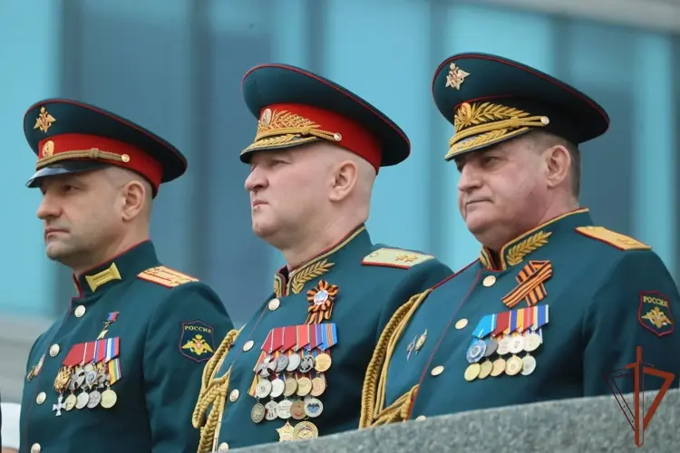 Росгвардия приняла участие в параде Победы в Екатеринбурге (видео)