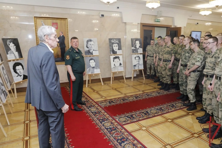 В Центральной войсковой комендатуре Росгвардии состоялся музыкально-поэтический вечер Влада Маленко