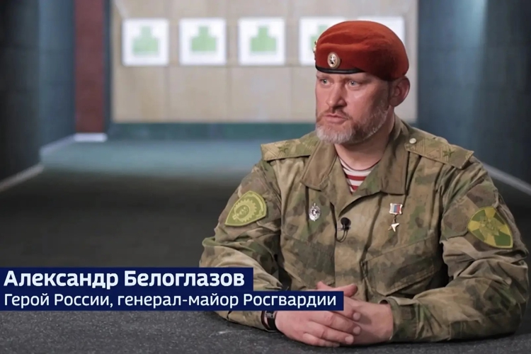 На телеканале «Россия 24» вышел специальный репортаж о Герое России генерал-майоре Александре Белоглазове – начальнике Саратовского военного института Росгвардии (видео)