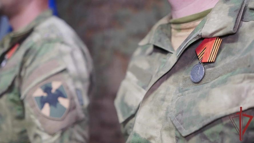 В Донецкой Народной Республике росгвардейцам вручили государственные награды