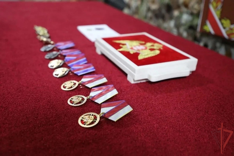 Начальник Главного штаба – первый заместитель директора Росгвардии Герой России генерал-полковник Сергей Бойко совершил рабочую поездку в зону проведения СВО