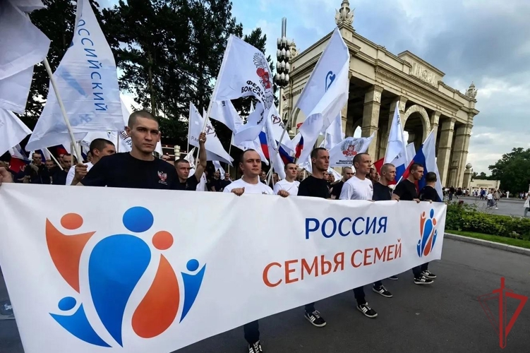 Военнослужащие ОДОН имени Ф.Э. Дзержинского – участники Всероссийского парада семьи
