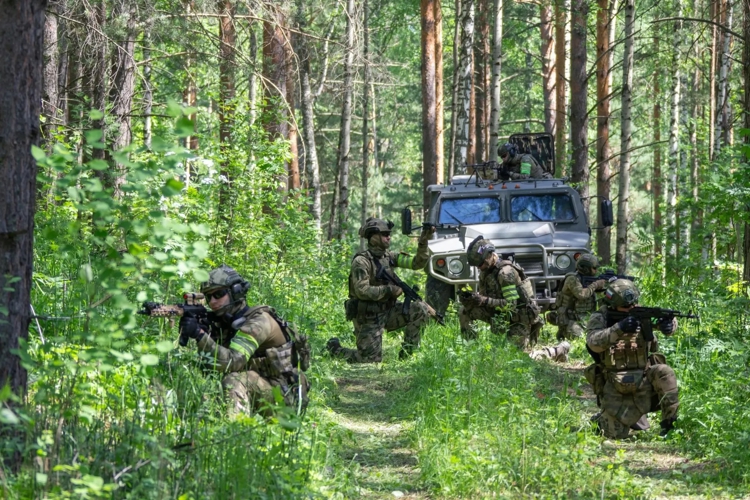 От поиска – к штурму. Фотоальбом