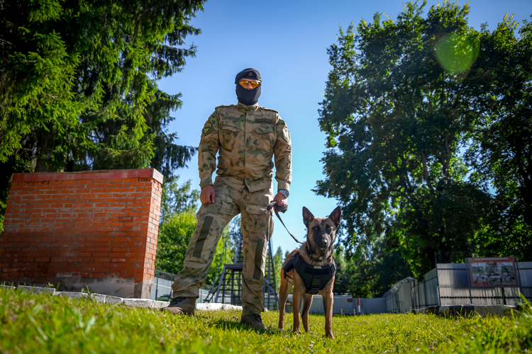 Вдвоем до конца. Фотоальбом