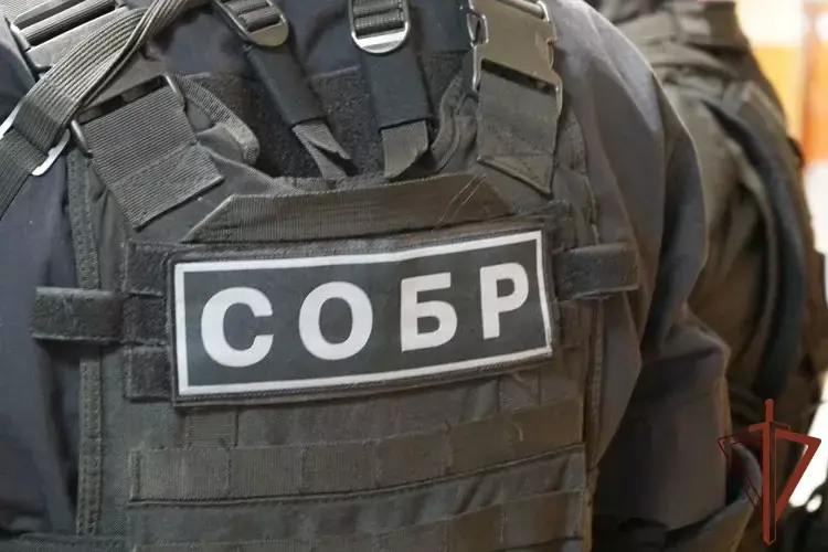 При содействии СОБР Росгвардии в Кабардино-Балкарии задержан подозреваемый в мошенничестве