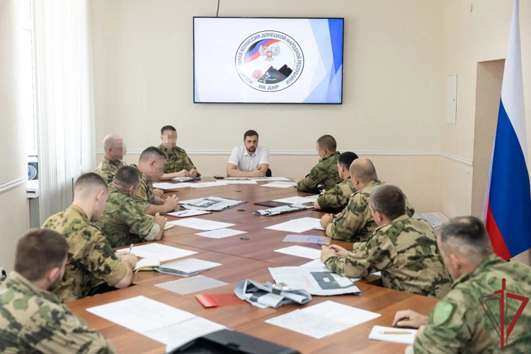 Перед выборами в Донецкой Народной Республике с офицерами Росгвардии, выполняющими задачи СВО, провели учебно-методические сборы